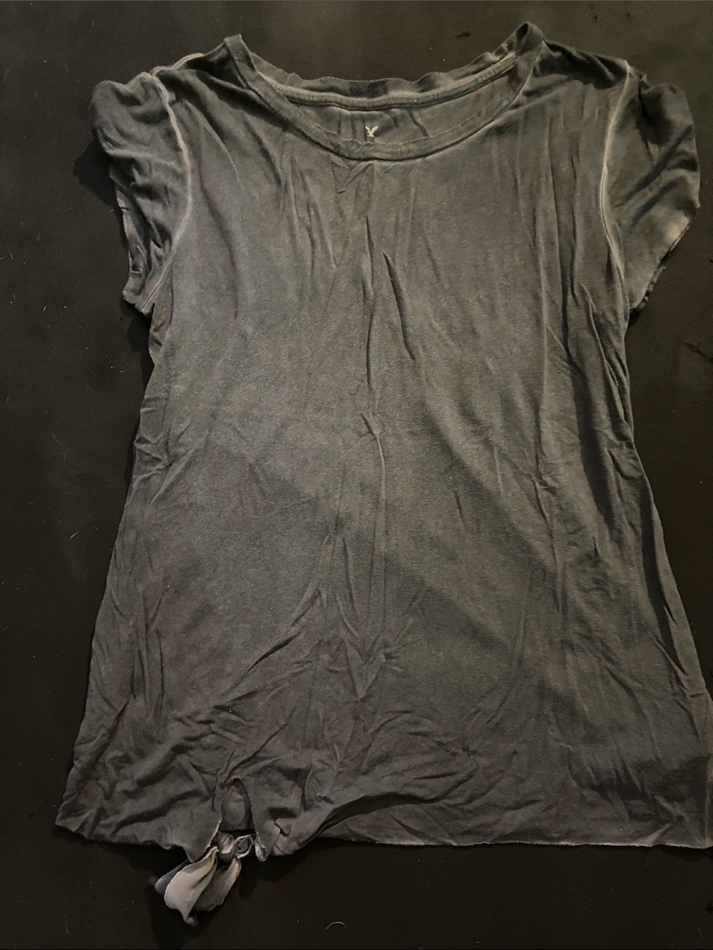 Women's American Eagle Slate Gray Soft & Sexy Short Sleeve Knot Hem Tee